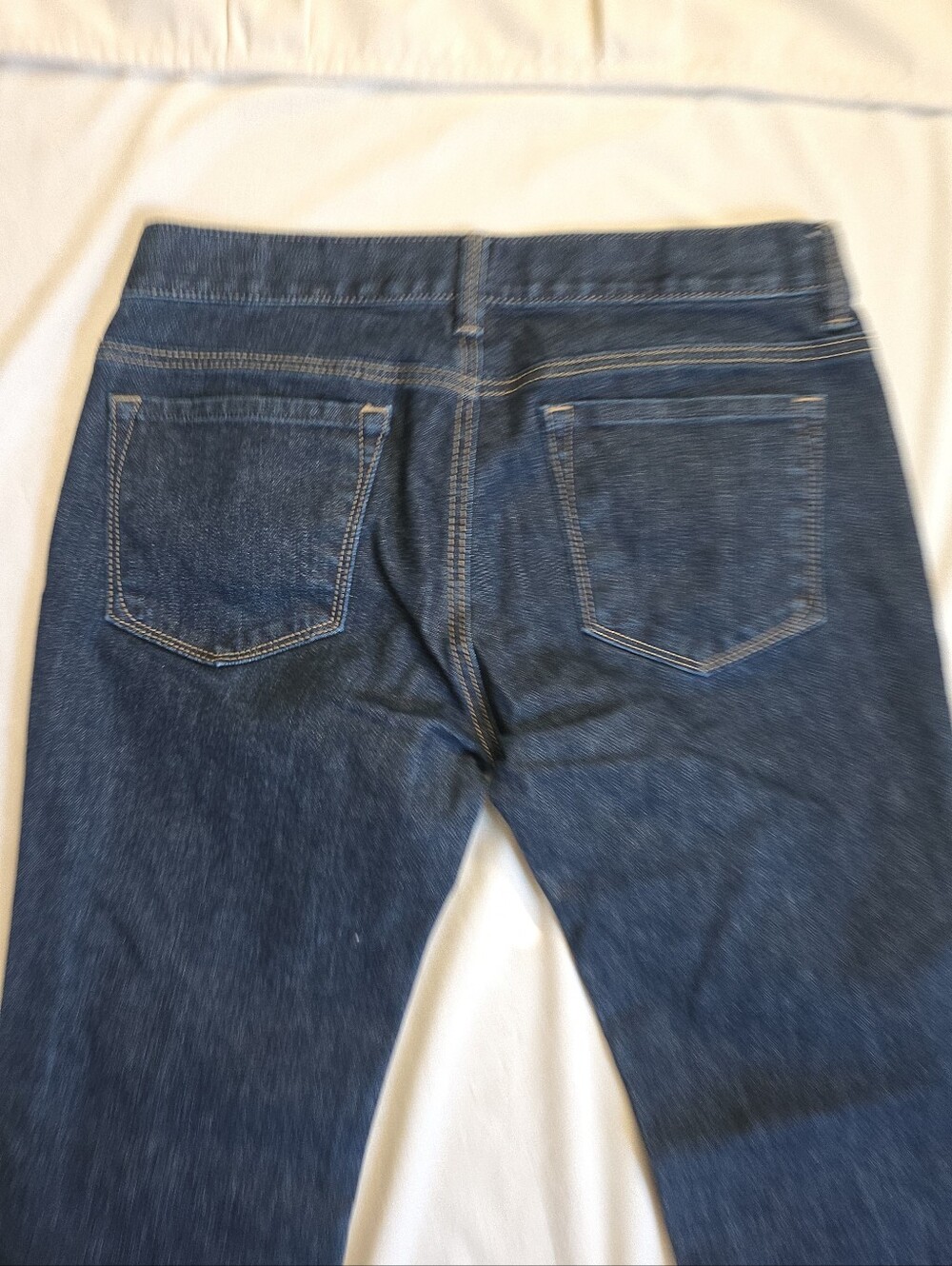 LOFT Women's Flare Jeans Dark Wash Blue Denim Size 6P - Picture 6 of 10